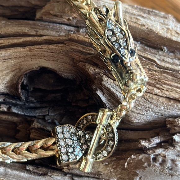 Vintage Goldtone Dragon Crystal Bracelet - Picture 8 of 11